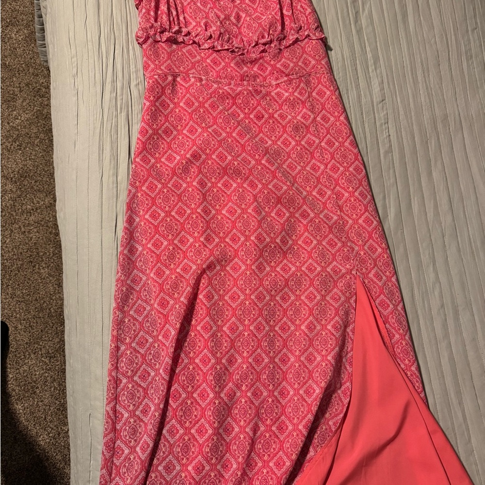 Vici Pink and Coral Patterned Midi Dress